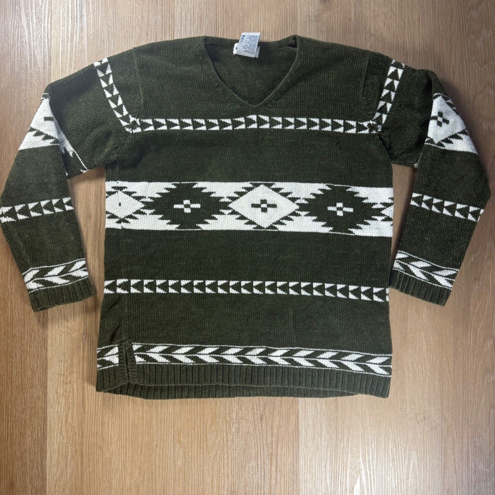 White Stag Women Forest Knight Green Southwestern V-Neck Sweater Small